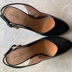 GORGEOUS! NEW ELIE TAHARI BLACK PUMPS SIZE 7.5!  WITH BOX!